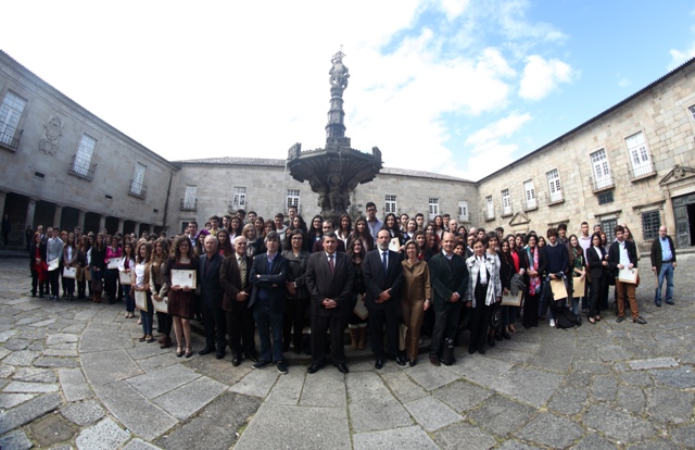 Thumbnail da galeria Bolsas de Mérito